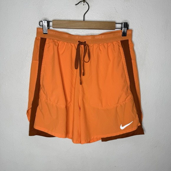 Nike Stride Hybrid Running Shorts Mens Medium Orange Dri Fit Athletic DM4757-885 - Picture 1 of 8